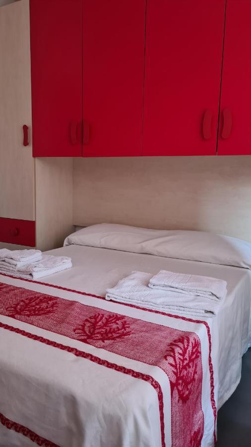 Red & Blue Rooms Olbia Eksteriør bilde